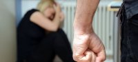 Домашнее насилие в семье: признаки, как справиться с проблемой?