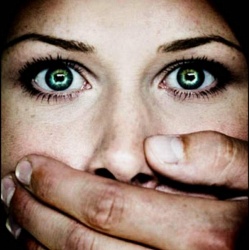 Вы не сошли с ума: 15 признаков того, что вы стали жертвой психологического насилия - газлайтинга